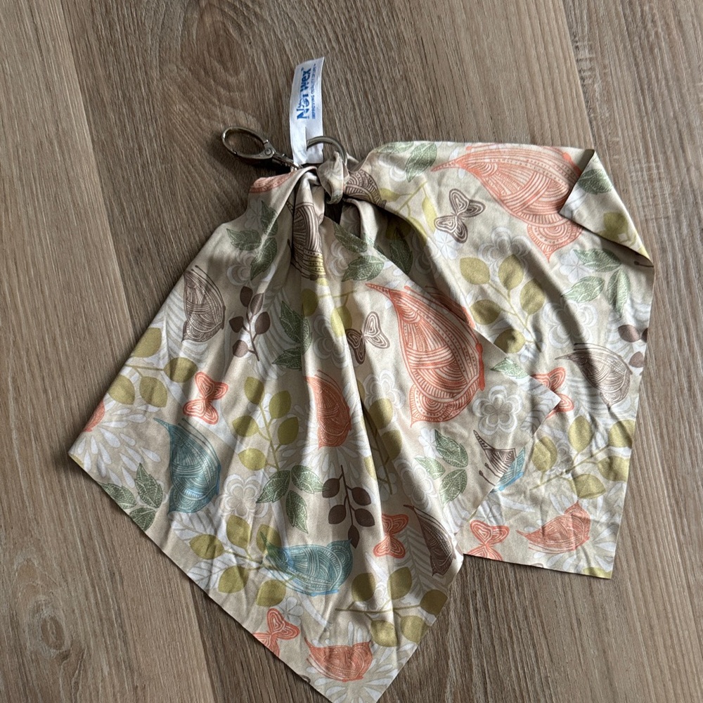Norwex Earthy Tones Leaf Pattern Optic Cloth